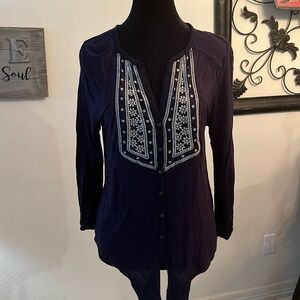 Luck brand navy tunic with white embroidery